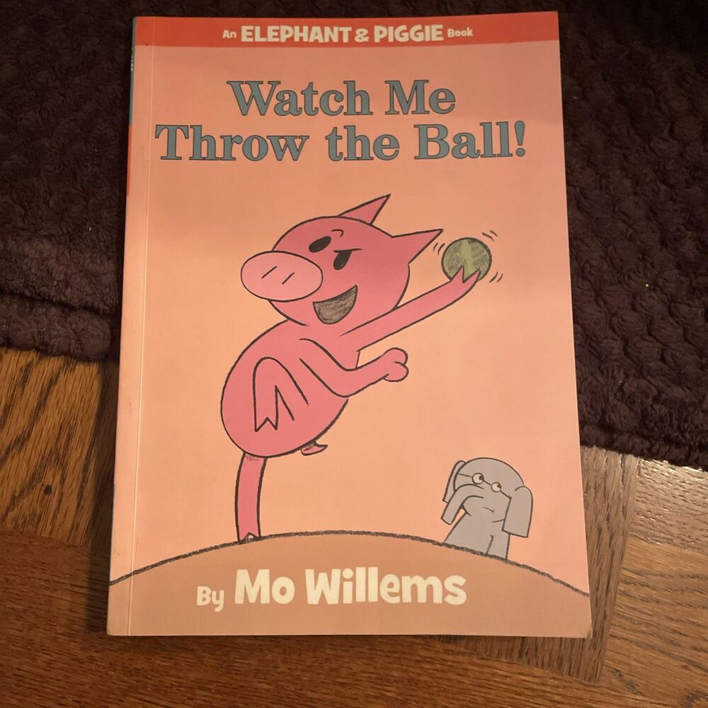 Elephant & Piggie by Mo Willems Paperback Watch Me Throw a Ball! 9781368009331